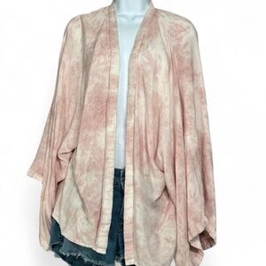 Sim & Sam Pink tie-dye kimono cardigan with open front and long sleeves #boho